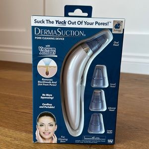 Dermasuction pore cleaning device
